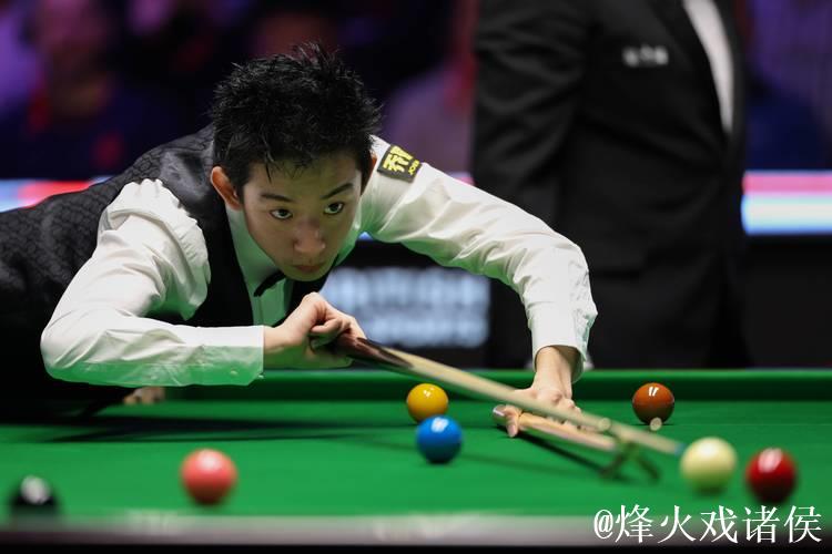 斯诺克西安大奖赛：吴宜泽以5-2击败徐思 成功挺进32强
