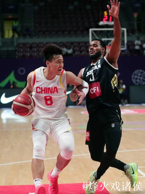 中国男篮横扫约旦，亚洲杯小组赛三战全胜挺进八强